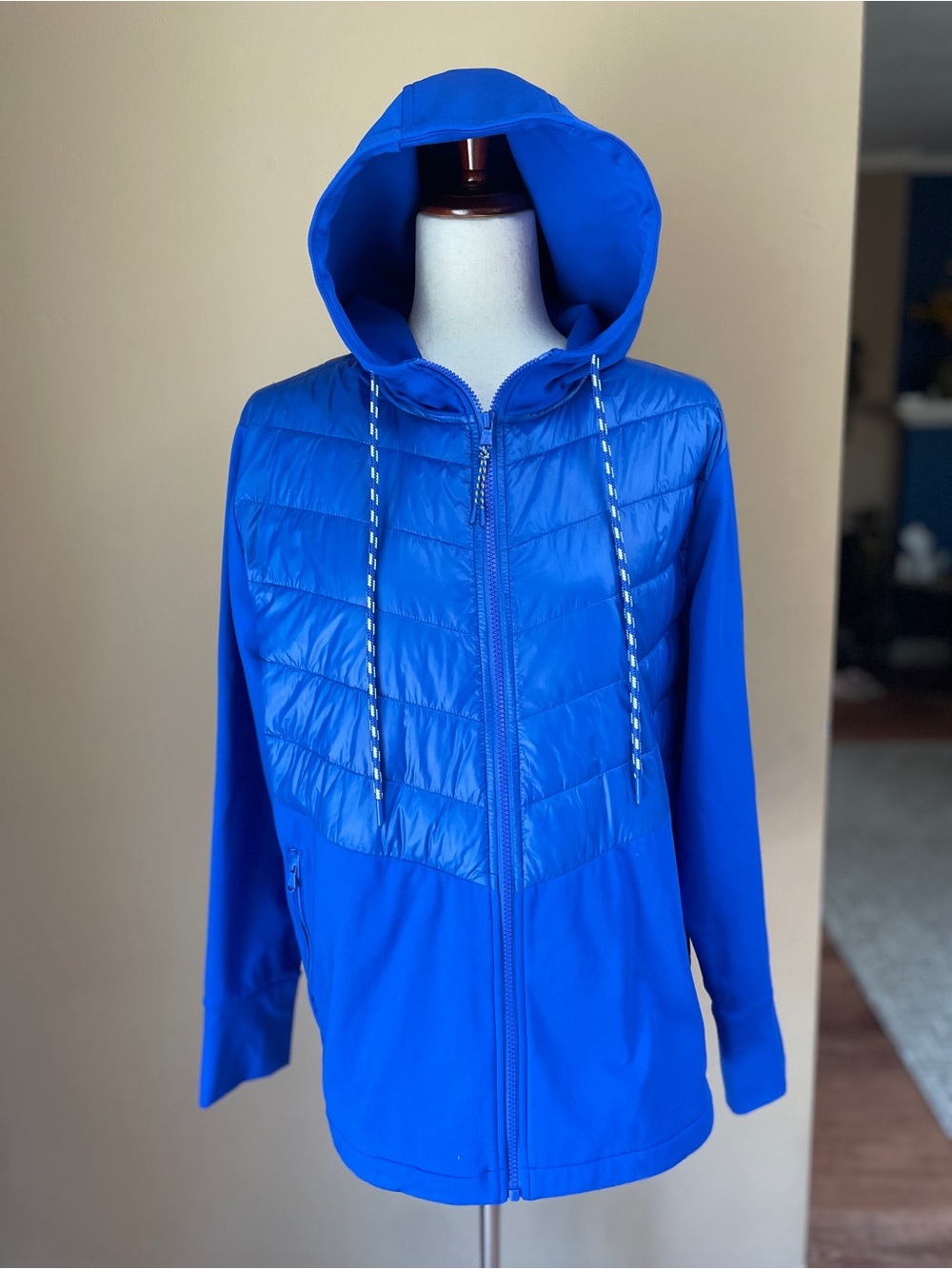 Lou and Grey Womens Hooded Puffer Jacket Sz Large Electric‎ Blue Thumb Holes